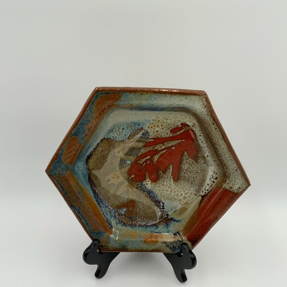 Set of 2 Signed Hexagon Blaisdell Pottery Plates Hand Painted Multicolor Glaze - Picture 5 of 8